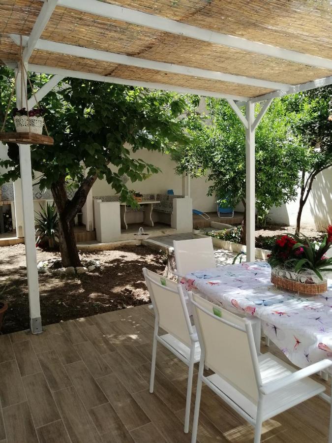 Casa Vacanze Nonna Lina - Trapani Exteriör bild